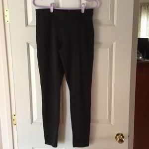 Max Studio leggings